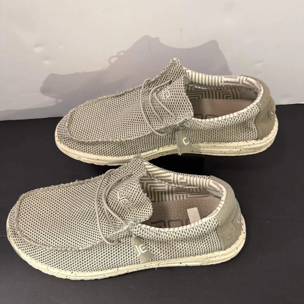Hey Dude Wally Sox Ash Mens Slip On Loafers Sneakers Gray US 8